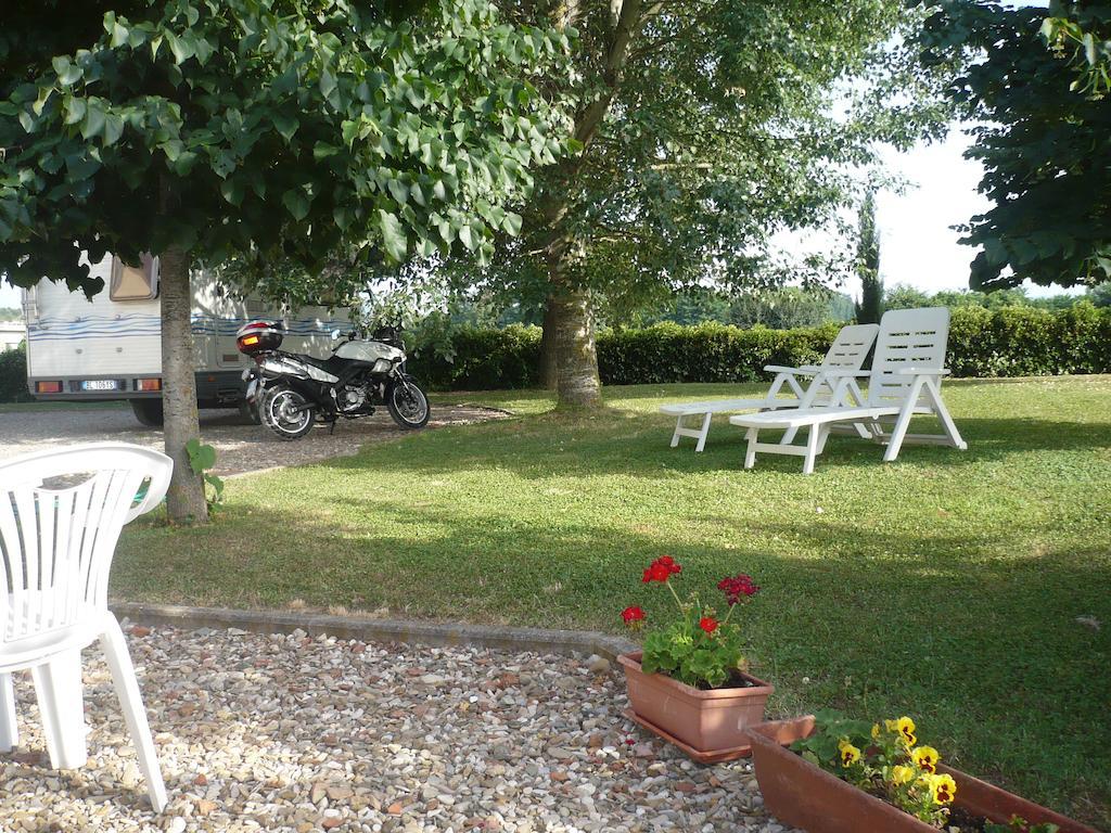 Vila Agriturismo La Ripa Reggello Pokoj fotografie